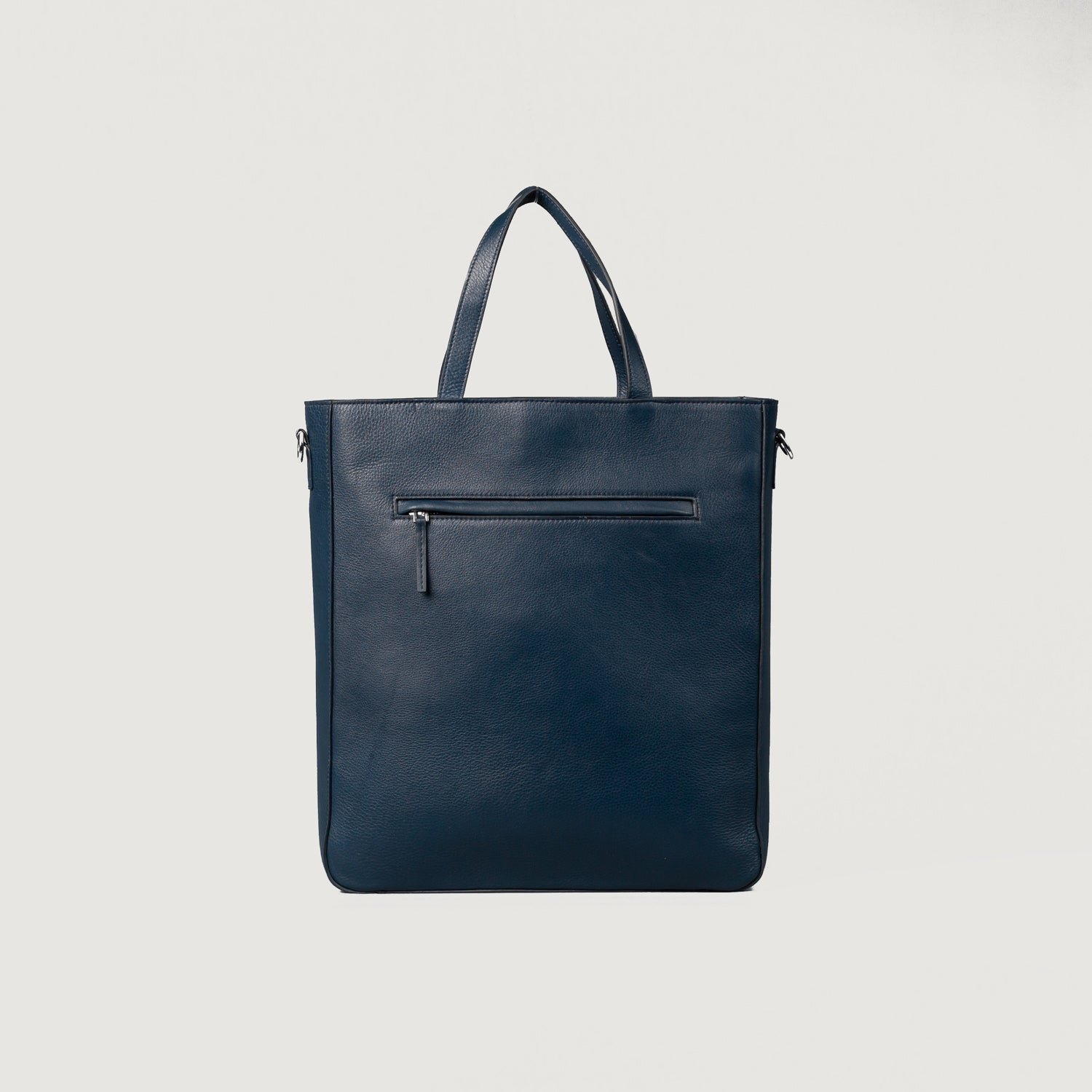 Tote man online