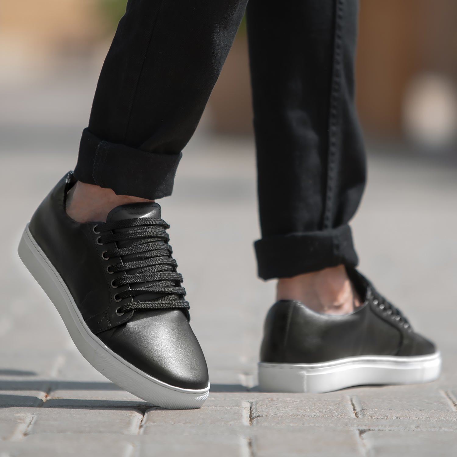 Murphy Low Top Black Leather Sneakers